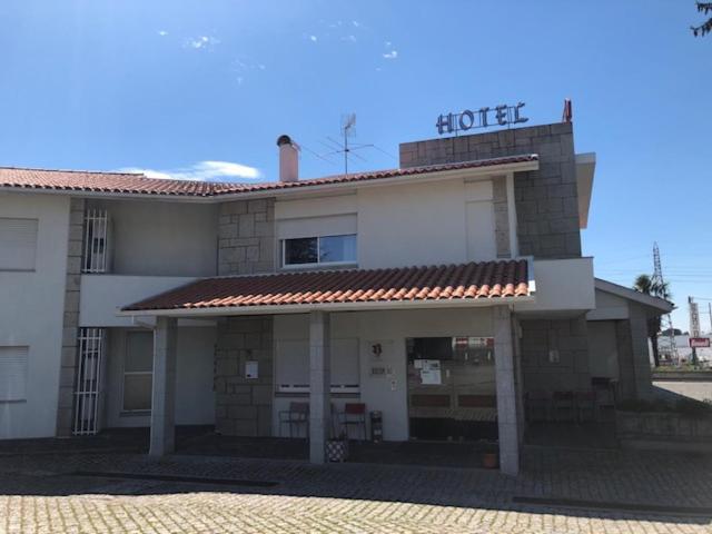 מנגולדה Hotel Cruz Da Mata מראה חיצוני תמונה