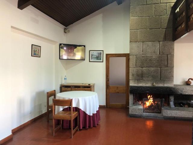 מנגולדה Hotel Cruz Da Mata מראה חיצוני תמונה