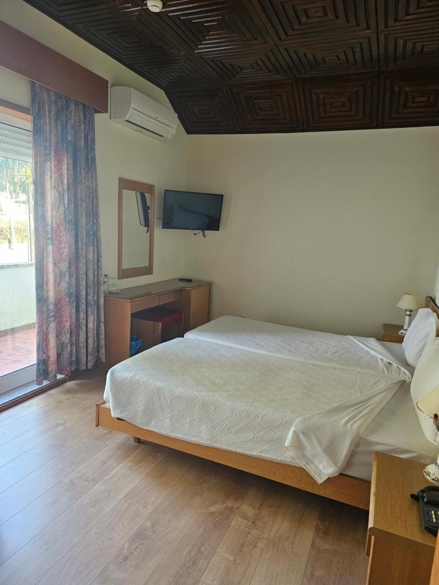 מנגולדה Hotel Cruz Da Mata מראה חיצוני תמונה